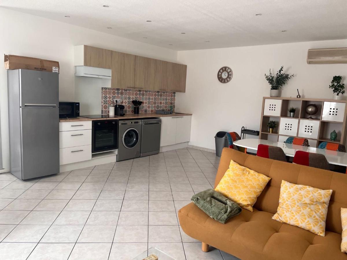 Le Mini Loft Familial Appartamento Carqueiranne Esterno foto